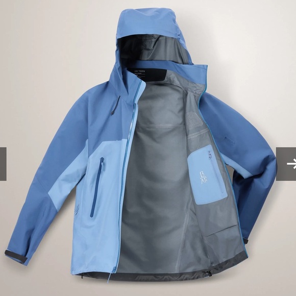 Arc'teryx Men's Beta AR Jacket in Stone Wash/Dark Stone Wash - Picture 6 of 10